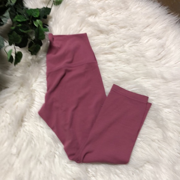 Lululemon aligh 21 - Picture 4 of 5